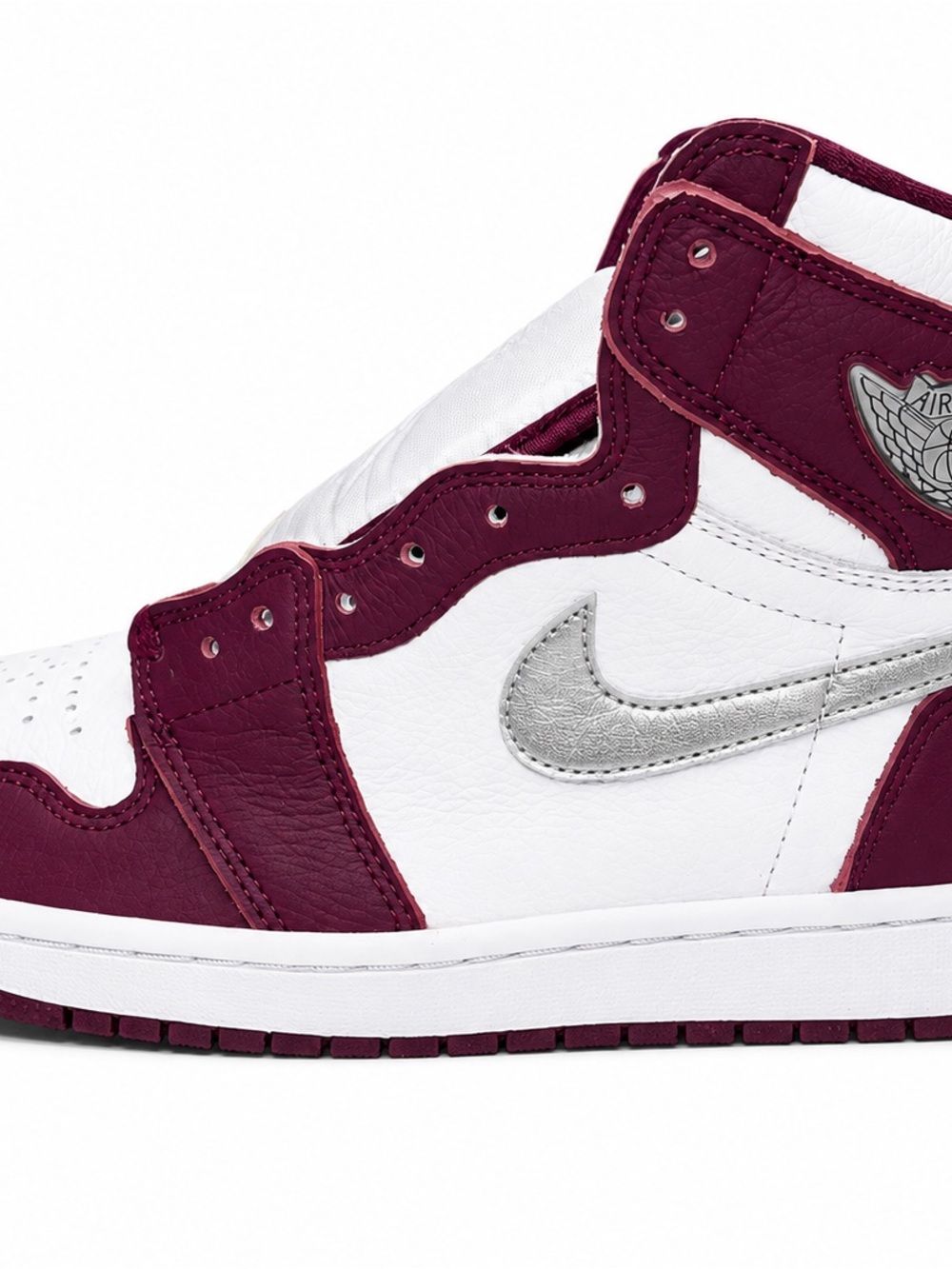 Nike Air Jordan 1 Retro High OG Bordeaux Metallic Silver White Men’s Size 10